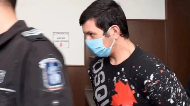 За един омачкан долар: Наркоман удуши Виолета с ръкавите на блузата си