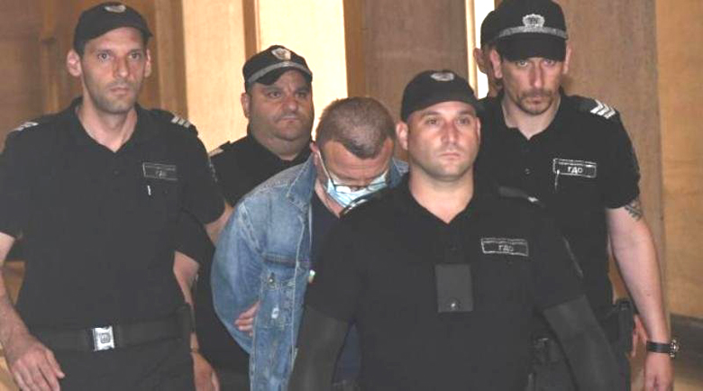 Подкупният съдия Мирослав Митев взел 2 пъти по 5 бона от Али Мустафов