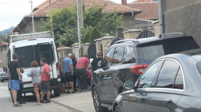 Пак ужас в Лозен: Зъл пес се опита да разфасова стопанина си