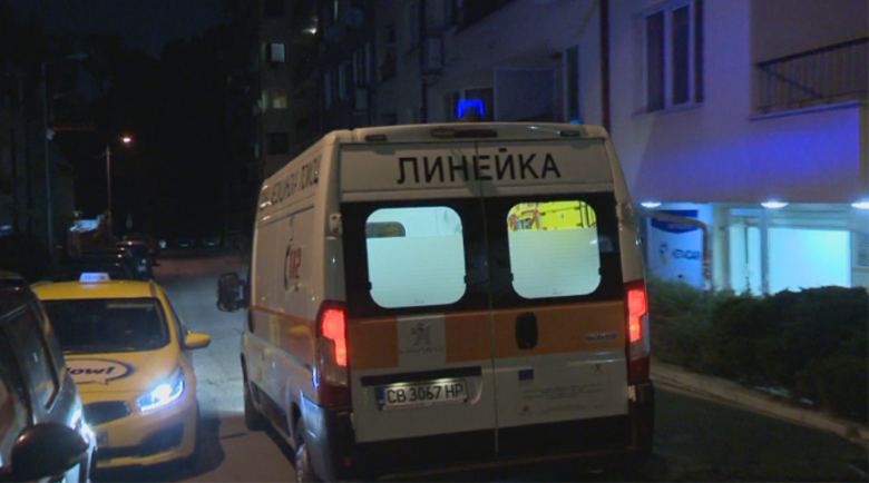 Младеж е в тежко състояние, погълна два плика с дрога