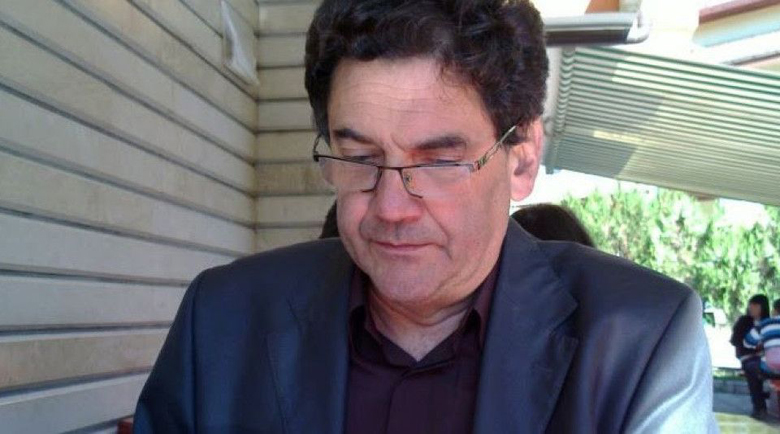 Арестуваха и директора на Смолянския театър, полицаи го разпитват