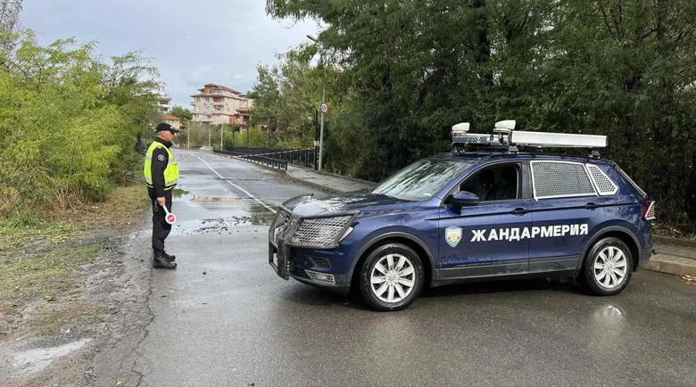 Бедствието в Царево отнесе каса, пълна със злато на местна фирма