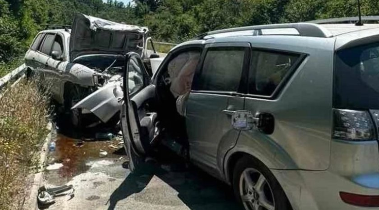 Жена загина при челен сблъсък в Първомай