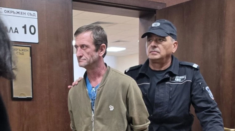 Мъж опита да обезглави със сабя съсед в Калофер след екшън в кръчма
